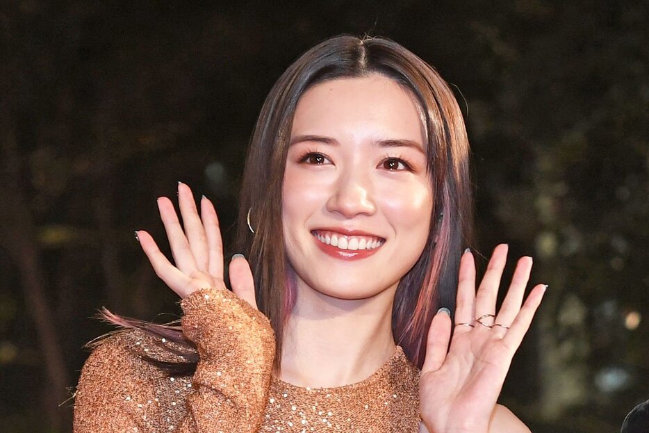 【東スポ】 永野芽郁に〝巻き込まれた〟キム・ムジュンの露出激減　二股イメージ先行で今後に狂い